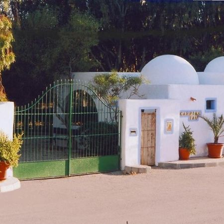 Camping Albergue Tau Hotel Сан Хосе Екстериор снимка